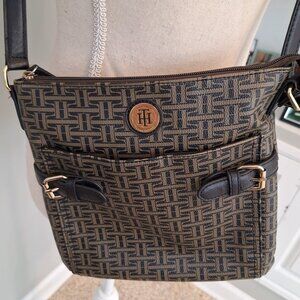 Tommy Hilfiger Logo Purse Bag